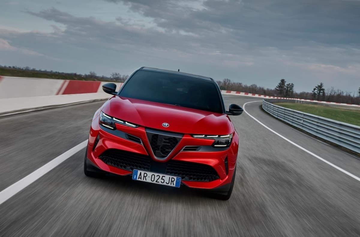 alfa-romeo-junior-front.jpg