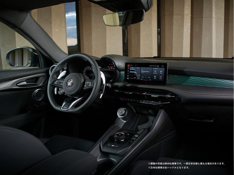 alfa_romeo_interior_dashboard.jpg
