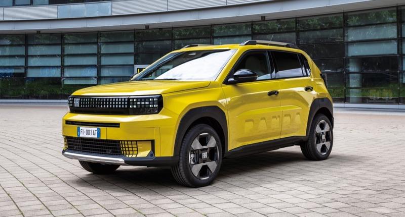 yellow_fiat_panda_suv_front.jpg